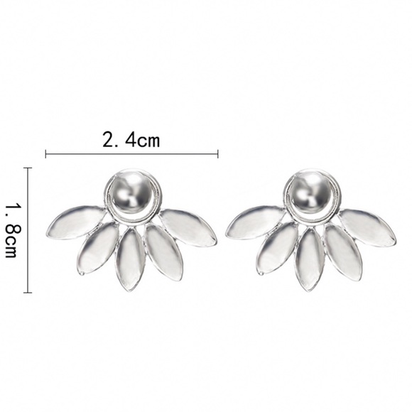 LAST ONE! Silver Round Studs/Petal Earring Jackets - Picture 6 of 7